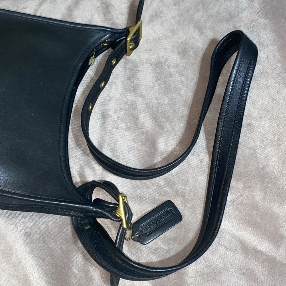 Coach Janice 9950 Black Leather Shoulder Bag